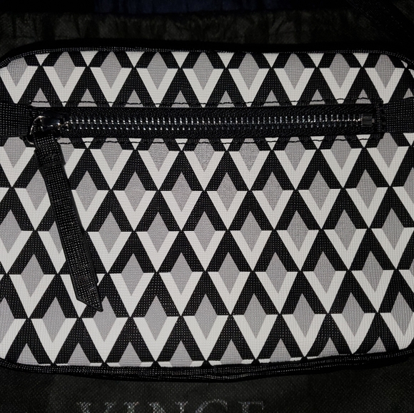 Handbag - Picture 2 of 5